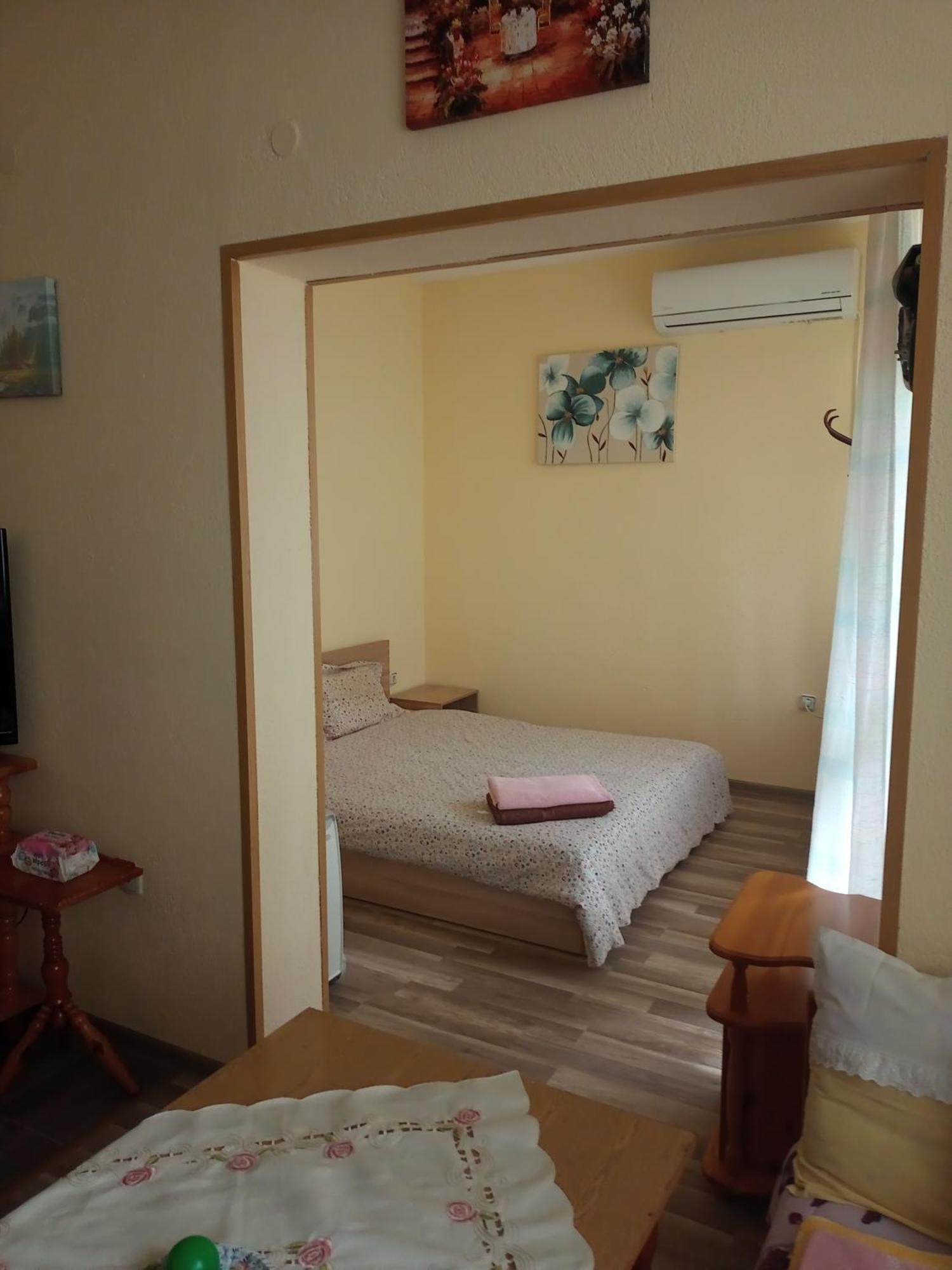 Family Hotel Shisharka Batak Quarto foto